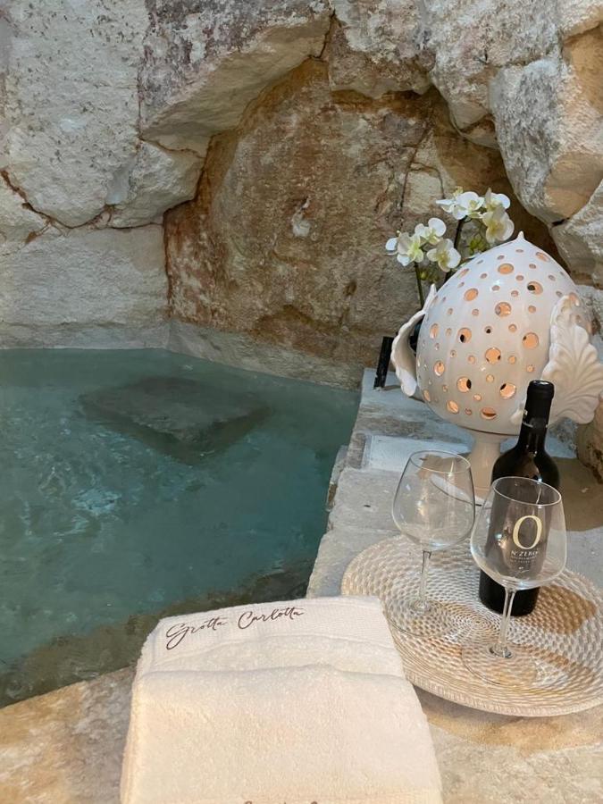 Grotta Carlotta Ostuni Exterior foto